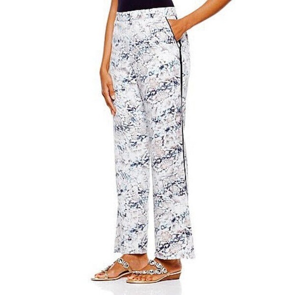 DKNY Jeans "River Snake" Print Wide Leg Pants Women's 16 Retail. 89.00 - Picture 1 of 6